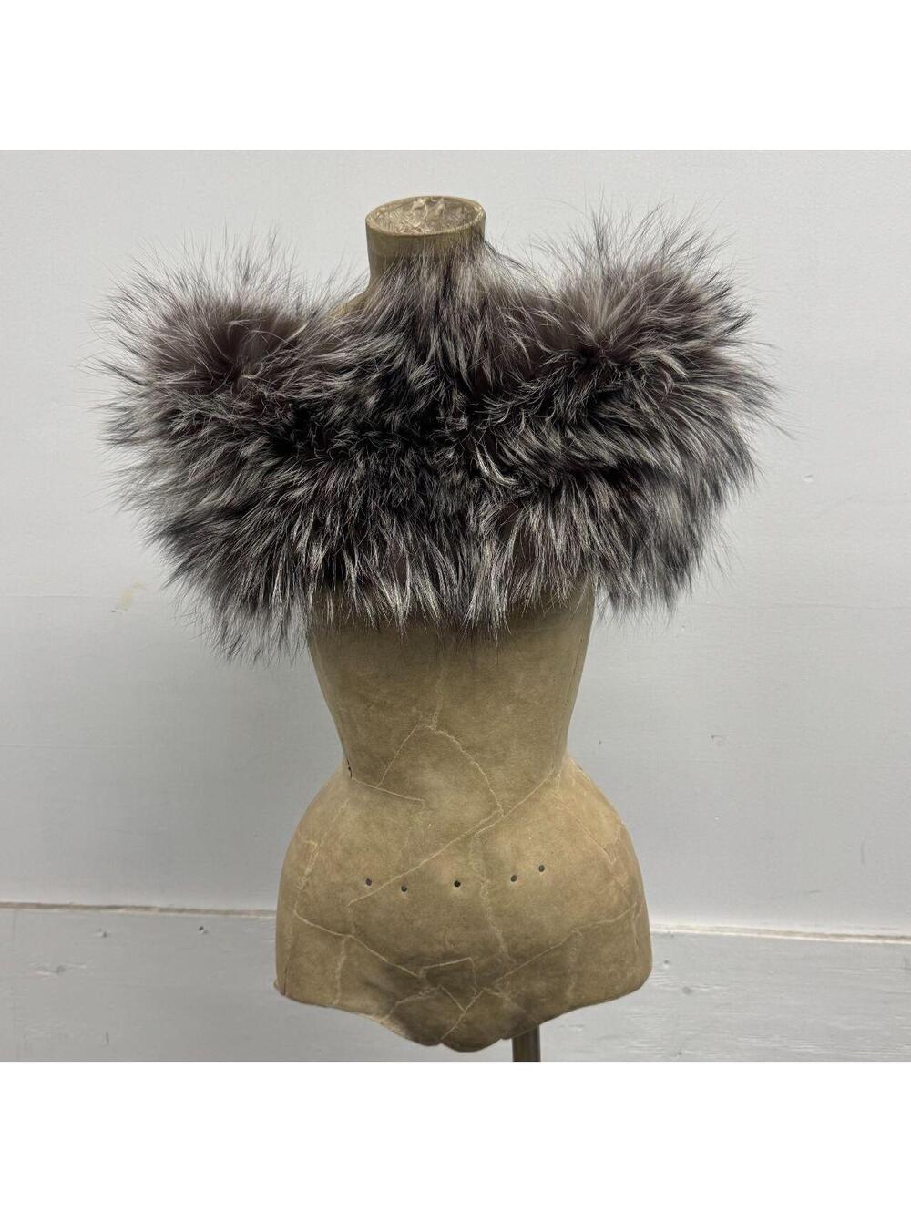 Vintage Genuine Silver Fox Knitted Fur Stretch Shoulder Stole / Cowl Wrap